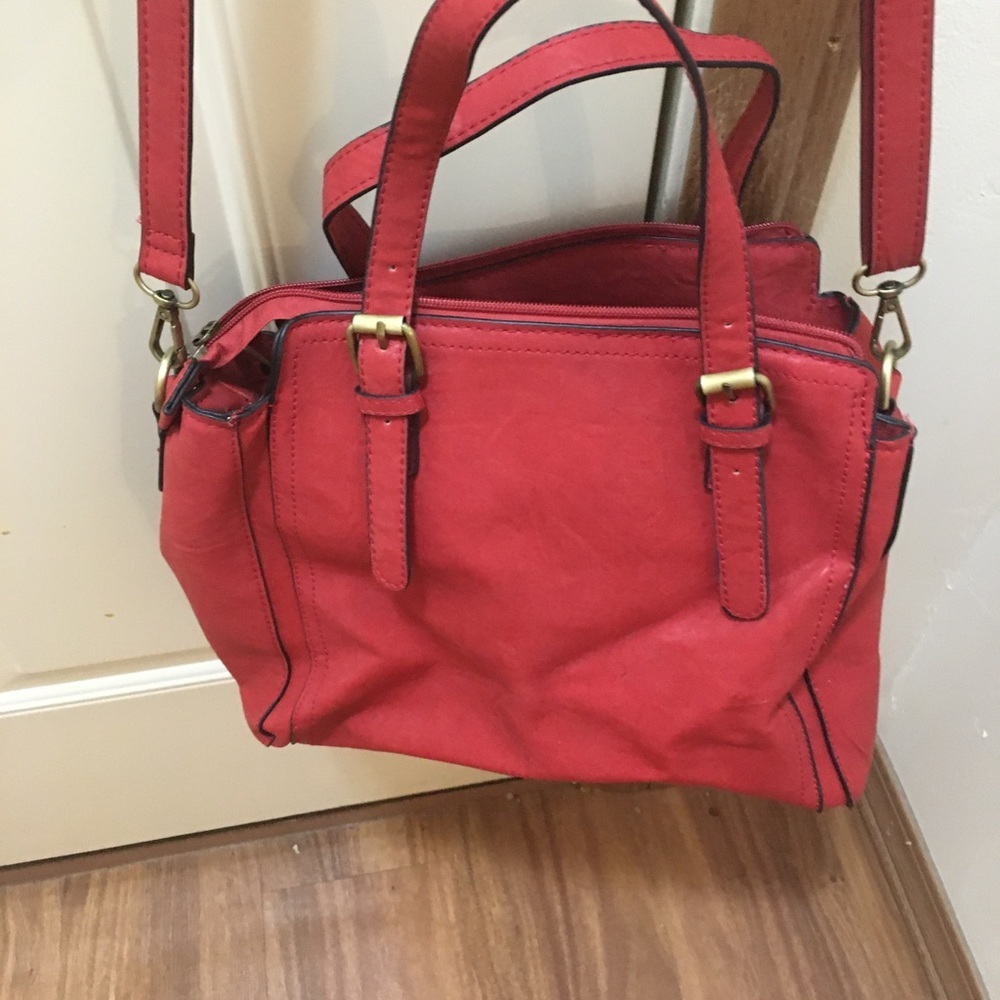 Bueno Women Crossbody Satchel Bag Red Faux Leather Zip Pockets